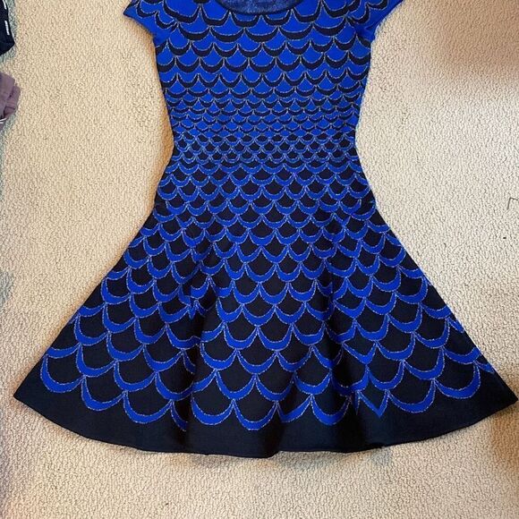 Diane Von Furstenberg Alina Dress Knit Fish Scale Pattern Fit & Flare Blue - Picture 1 of 6